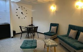 Apartamentos FM 205